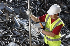 Контролер лома и отходов металла