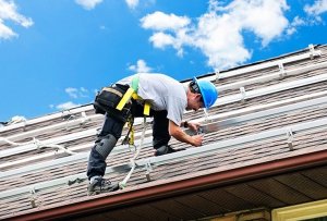 Кровельщик по стальным кровлям