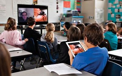 Применение дистанционных образовательных технологий  в соответствии с ФГОС основного общего образования