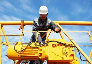 Электромонтер по техническому обслуживанию и ремонту электрооборудования грузоподъемных кранов мостового типа, оснащенных радиоэлектронными средствами ДУ