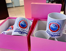 С днем рождения, Институт опережающего образования!