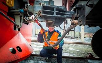 Составитель поездов